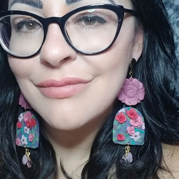Handcrafted polymer clay earrings - Picture 1 of 3